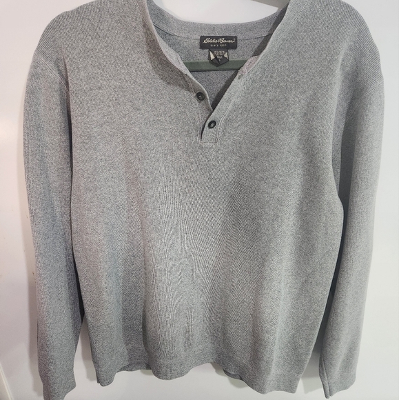 Mens Eddie Bauer Henley sweater, size large - Picture 6 of 6